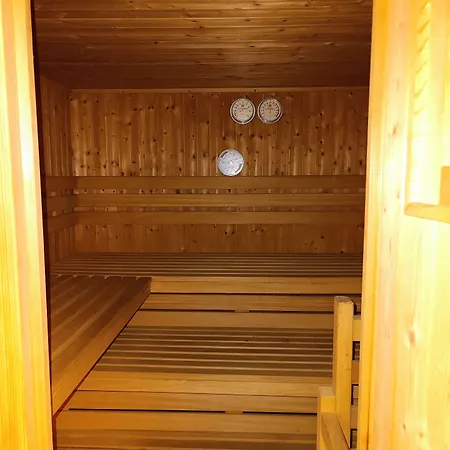 Jägerhof&restaurant&biergarten Hotel 3*