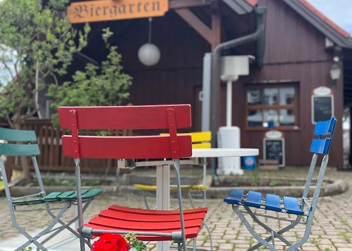 Jaegerhof & Restaurant & Biergarten 3*