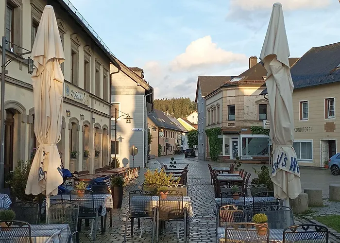 Hotel Jaegerhof & Restaurant & Biergarten 3*